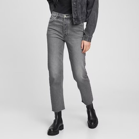 Old Navy Denim - Old Navy Flare Ankle Gray Cropped Jeans "Cheeky Straight" Size 30 (10)